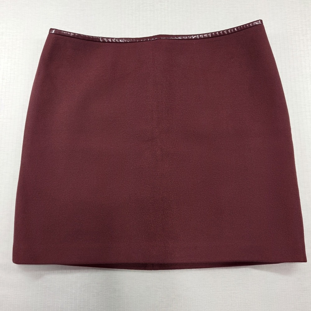 White House Black Market Maroon Faux Suede Boot Skirt Size 10 NWT Smart Casual - Picture 2 of 12